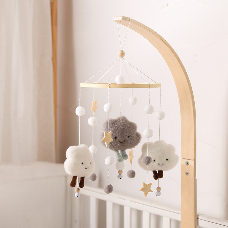 Bluetooth Baby Cloud Crib Mobile: Use and Safety